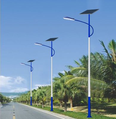 1742828246142723.jpg 阿克陶太阳能路灯.jpg