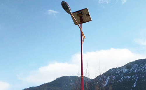 如何选择高质量的阿克陶太阳能路灯材料：全方位指南